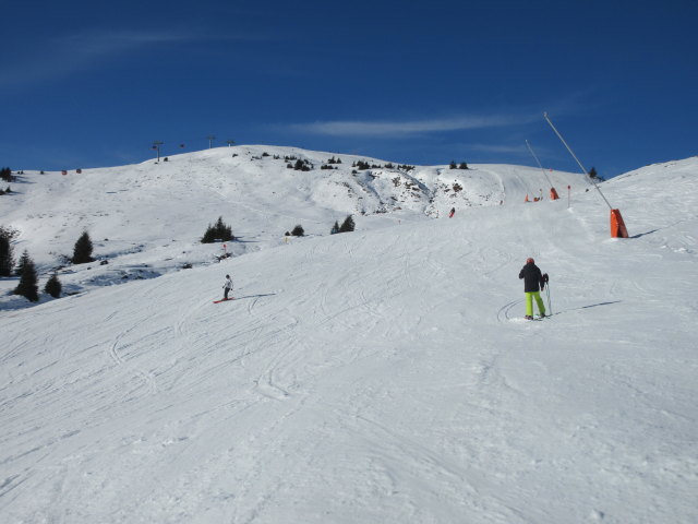 Breitmoospiste, links im Hintergrund die 8-MGD Panorama II