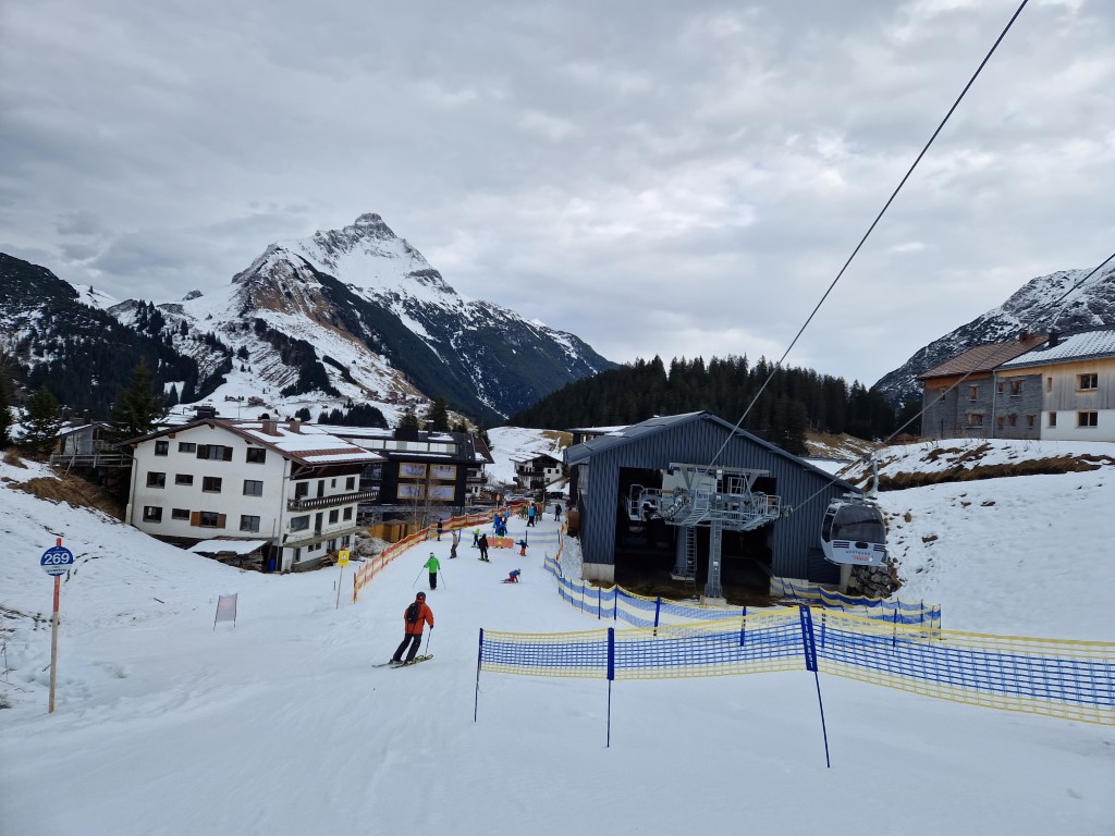 Warth_Dez_22_LZTG_by_Markus_Hahn (17).jpg