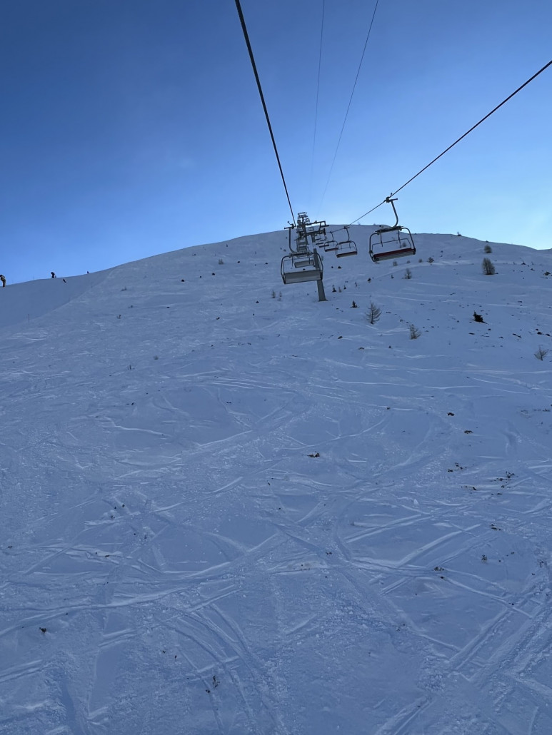 Im Jatz Quattro…es sind zwar einige schon abseits gefahren, doch es blitzen immer wieder einige Steine raus