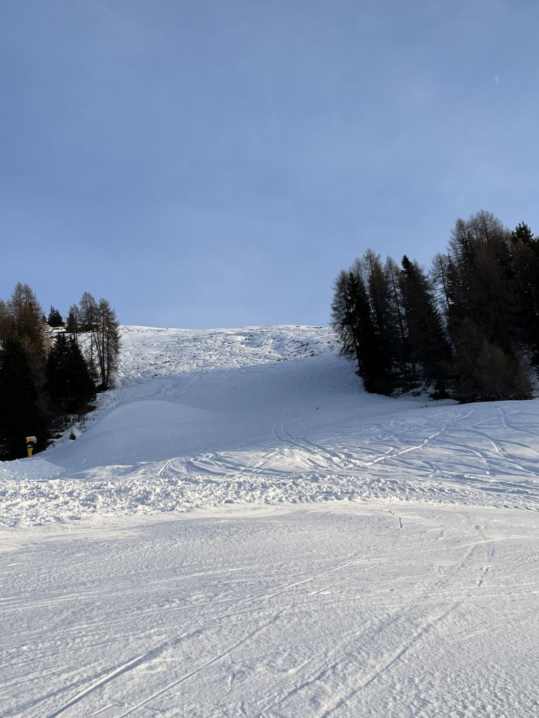 Beischneiungsversuch an der Talstation der SL Nüllisch…sonst aber leider keine Vorbereitungen erkennbar