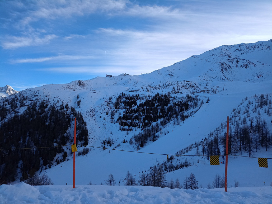 Blick zur Adlerlounge