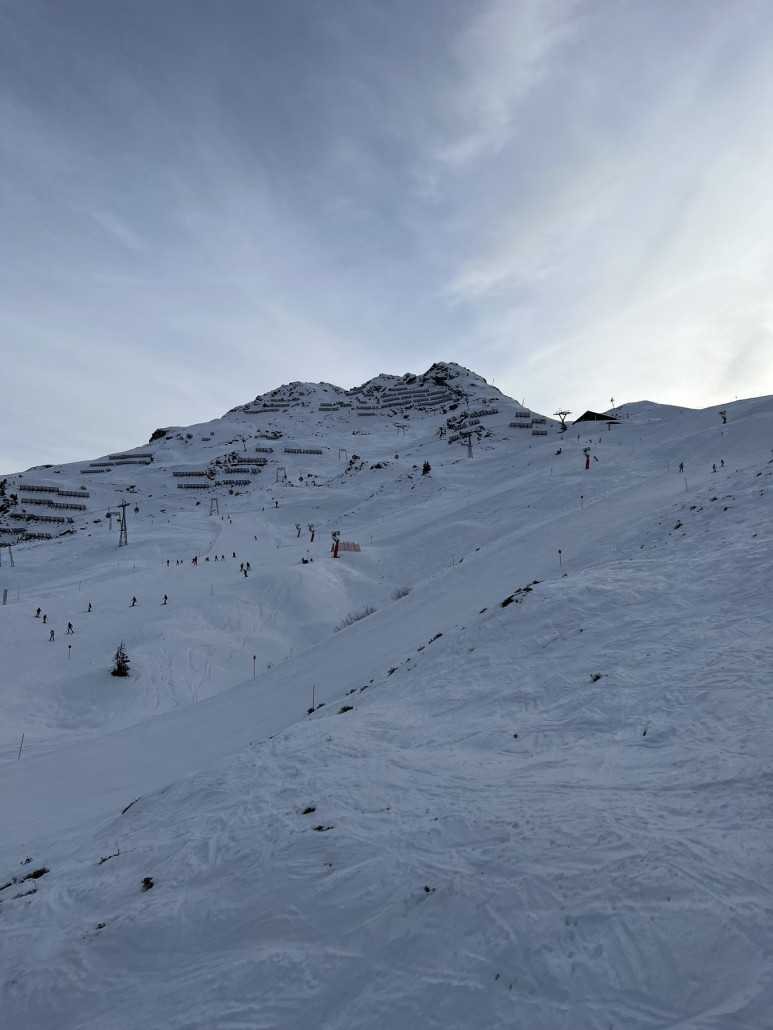 Die eisige Rote an der Spatla, die rechte Blaue Abfahrt geht besser zum Fahren
