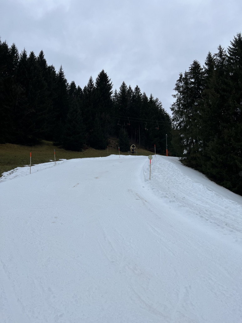 Deswegen mal die gesperrte Talabfahrt zum 2er Garfrescha, die wirklich den Verhältnissen entsprechend gut zu fahren ging