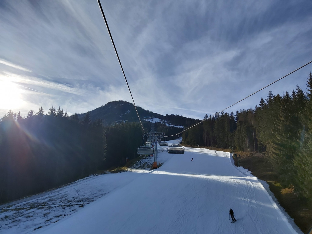 Auf der Hochwurzen sind die Pisten auch schon glatter.