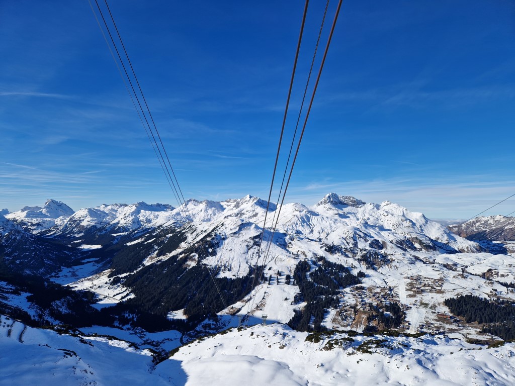 Zürs_06_01_23_by_Markus_Hahn (1).jpg