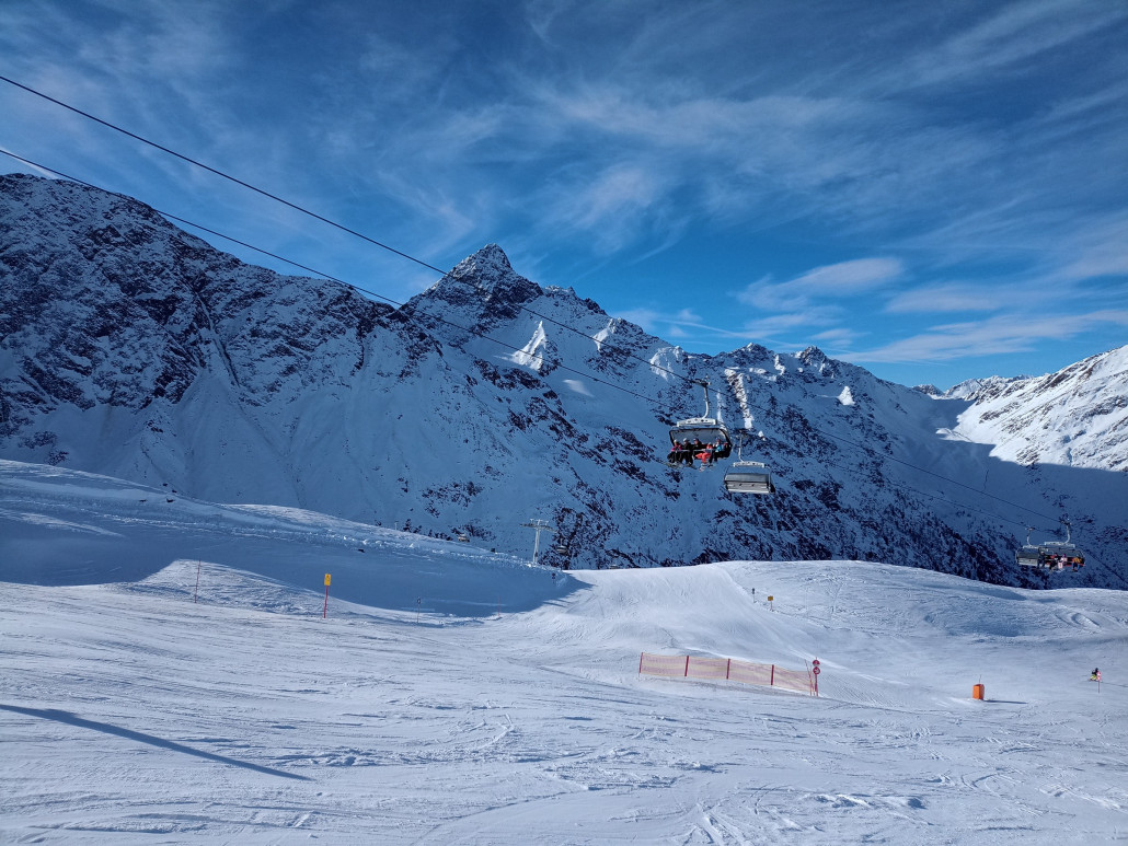 Weißspitzbahn mit Abzweig zur Leppleskofelpiste