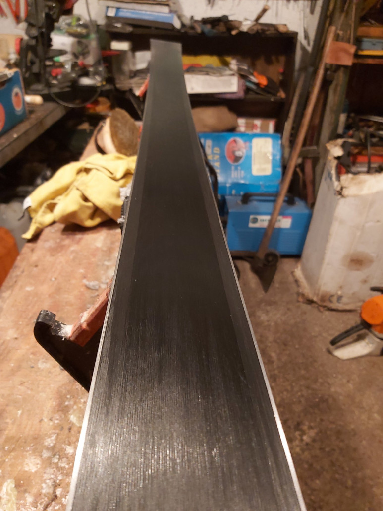 Bei Welten besser und nur mit einen Wachs für kalte Temperaturen.