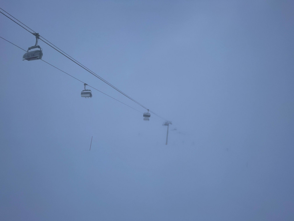 Morgens Blindflug am Granges