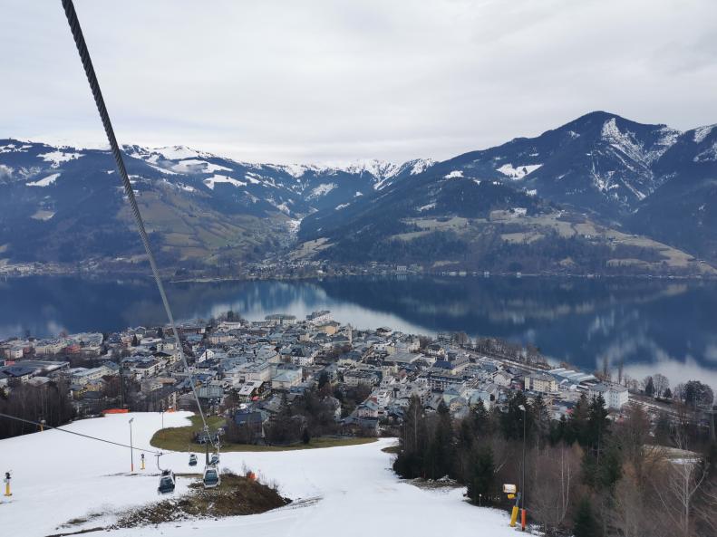 3. Auf der Schmitten hat man immer den See im Blick. Sehr schön..jpg