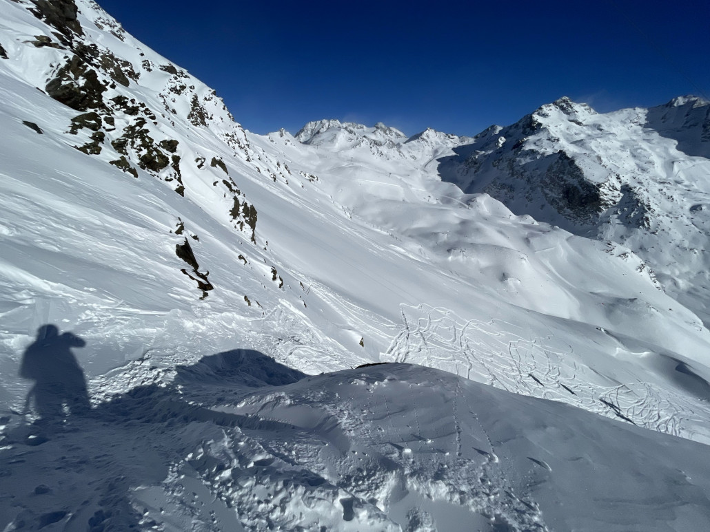 Combe Rosael mit Tiefschnee Varianten daneben