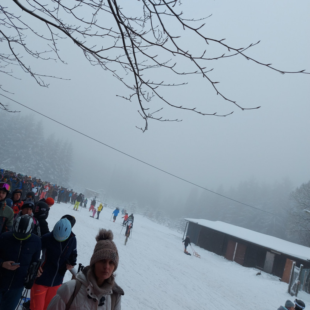 Schlange am Lift ca. 11 Uhr