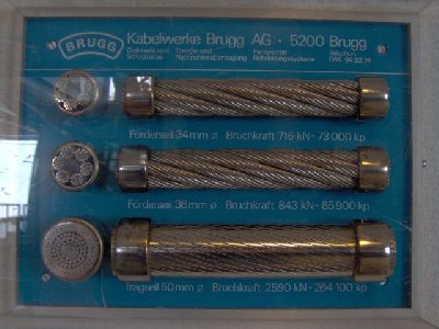 Zu sehen in den Stationsgebäuden