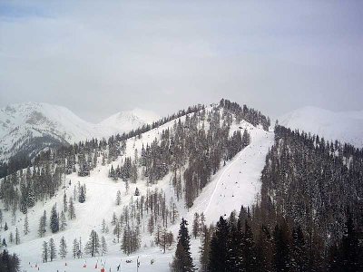 Blick auf Bergstation Schartenbahn