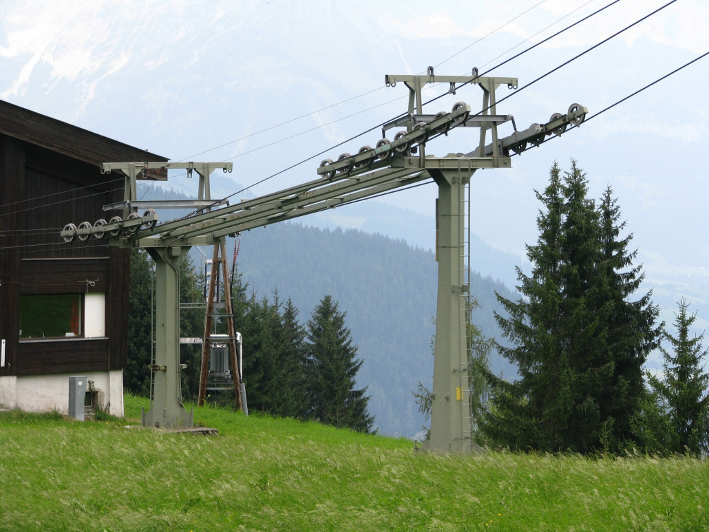 Ausfahrtstützen Talstation