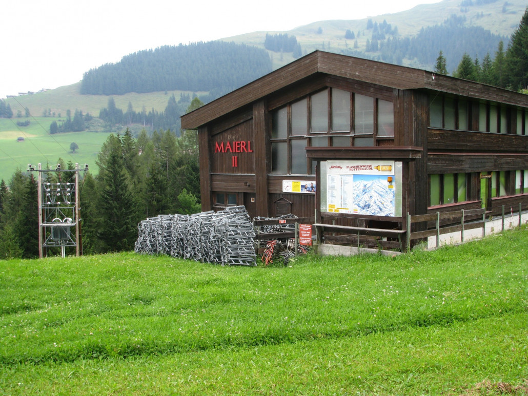 Hinter der Panoramatafel war der Zugang zu Bergfahrt