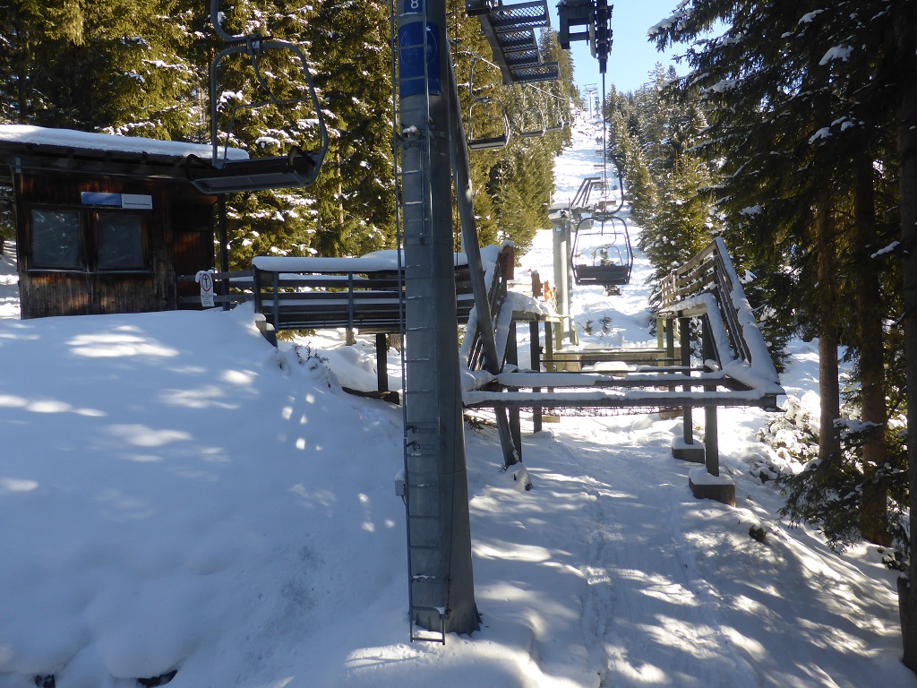 eine (aufgelassene?) Mittelstation