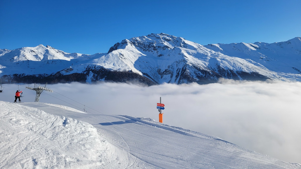 Nebelmeer am Morgen unterhalb Chemeuille