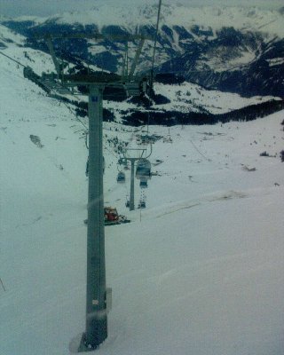 Neuschnee am Lazid von oben gesehen