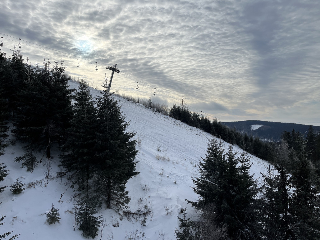 Oberer Teil zu stark abgeblasen...