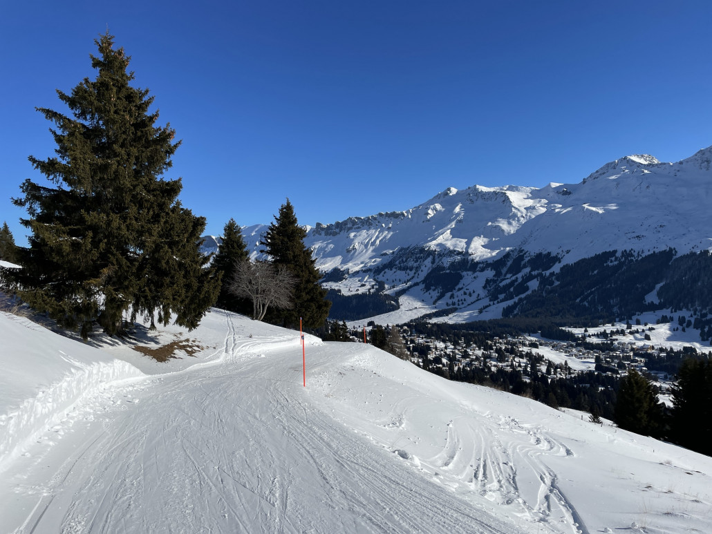 Dank der jetzt geöffneten Verbindung Lavoz - Cumacheals lassen sich nun einige Lavozpisten fahren, ohne danach am Lavozsessel anstehen zu müssen.