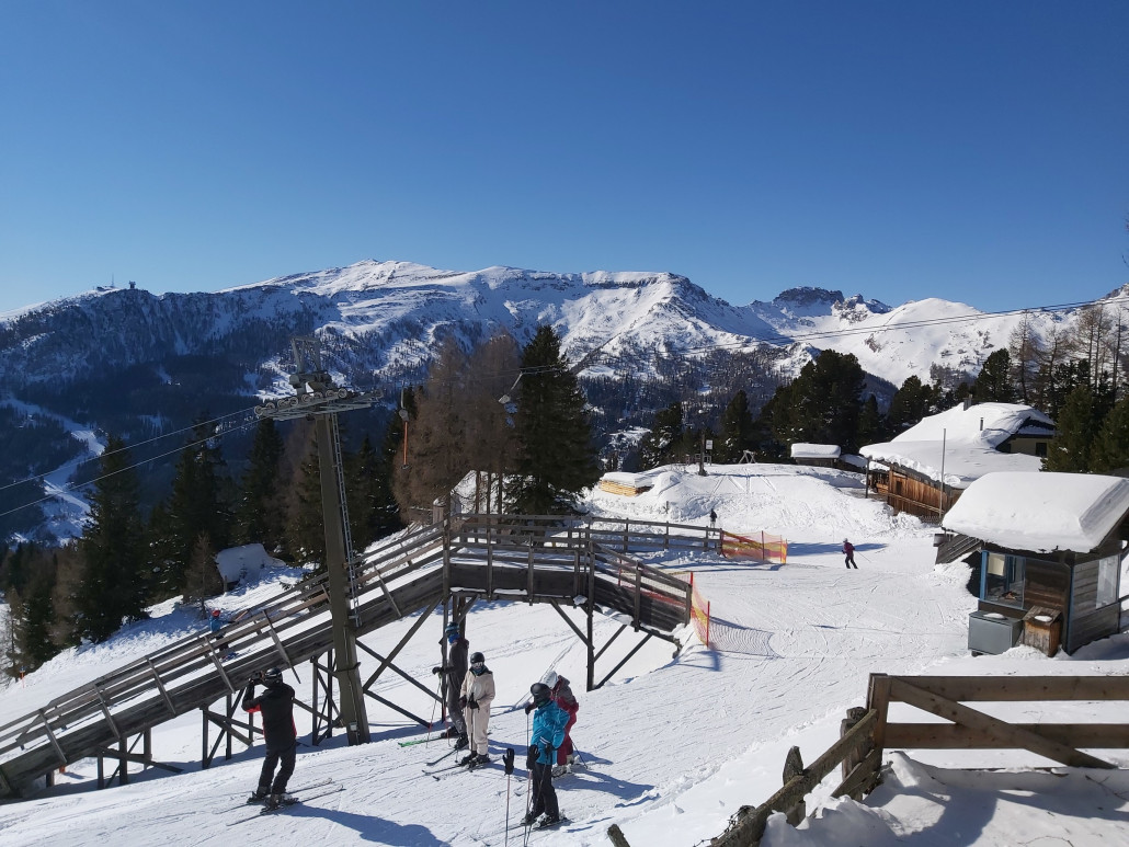 Etwas später am Moserkopflift. Ein schöner DePetris der etwas schneller laufen könnte. Die rote Piste gefiel mir jedoch sehr gut und es war weniger Los, als im Hauptgebiet.