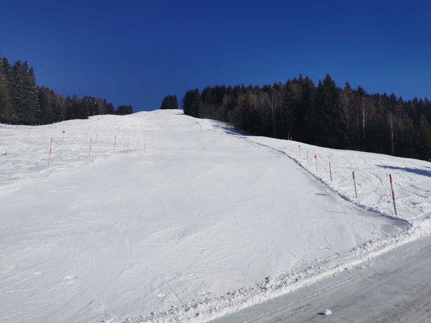 Gewalzte Skiroute 150. Hier könnte man den ganzen Tag verbringen, so gut ging die..jpg