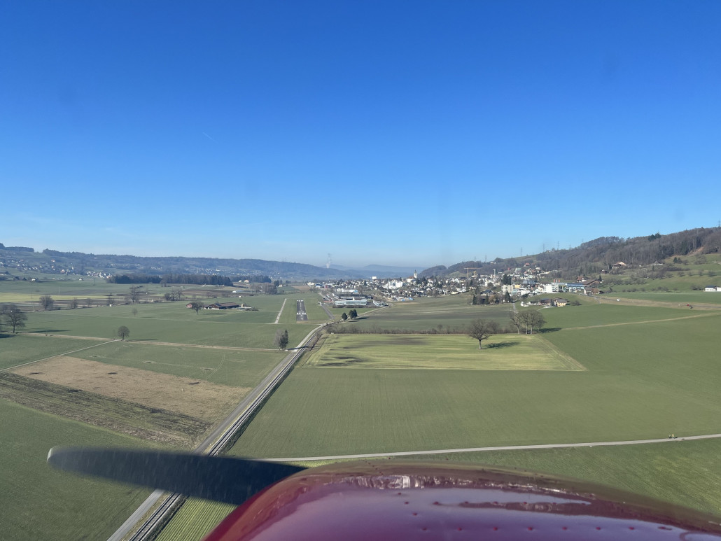 Final rwy33 Triengen