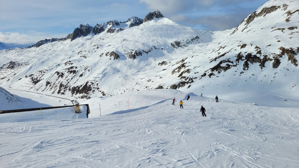 Blick zum Schneehüenerstock