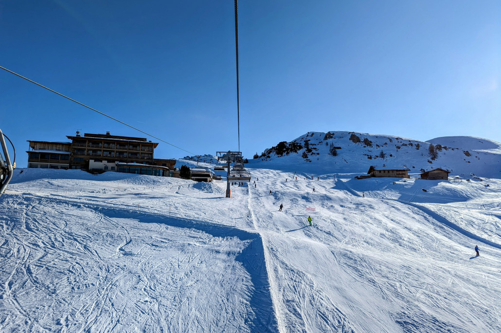 Piste am Paradiso hier schon ziemlich fertig (aufgrund Nord-Ausrichtung aber kein Sulz!)