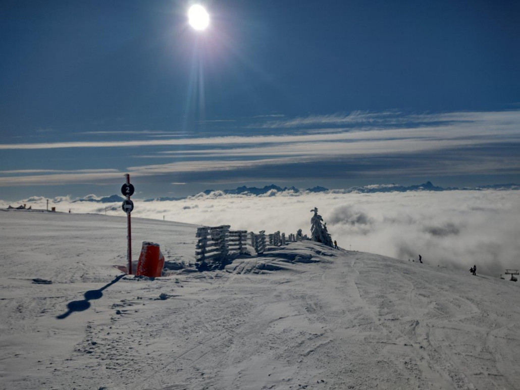 Gipfelbereich, Blickrichtung Karawanken.