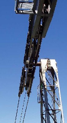 125PB Furri-Trockener Steg Zermatt mit Zug und Gegenseil