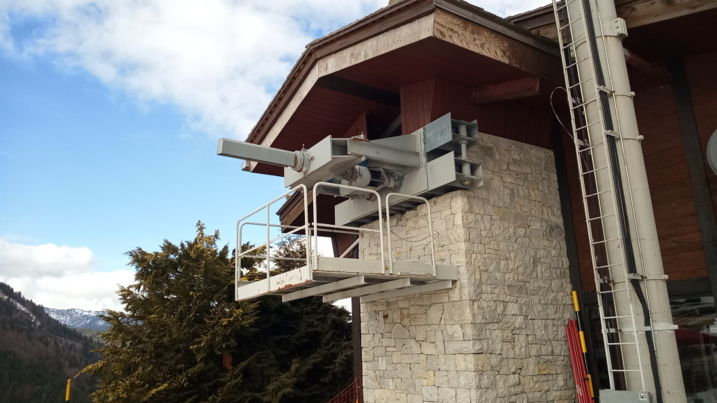 Die Tragseilbefestigung Stammt auch aus dem Hause Seltsam