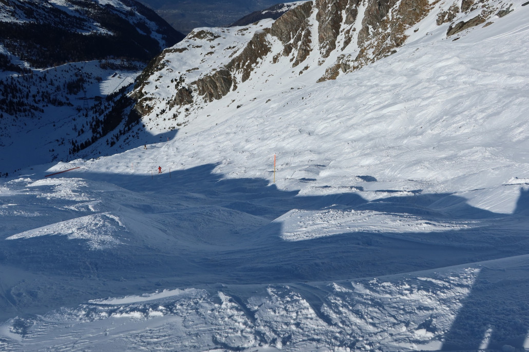 Hier bin ich gestern praktisch Blind entlang der Pfosten runter - keine Ahnung wie ich das und den folgenen Teil ohne Sturz geschafft habe
