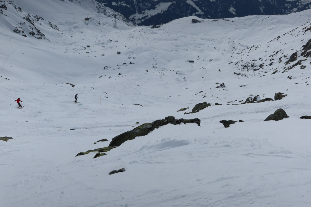 Route Richtung La Chaux