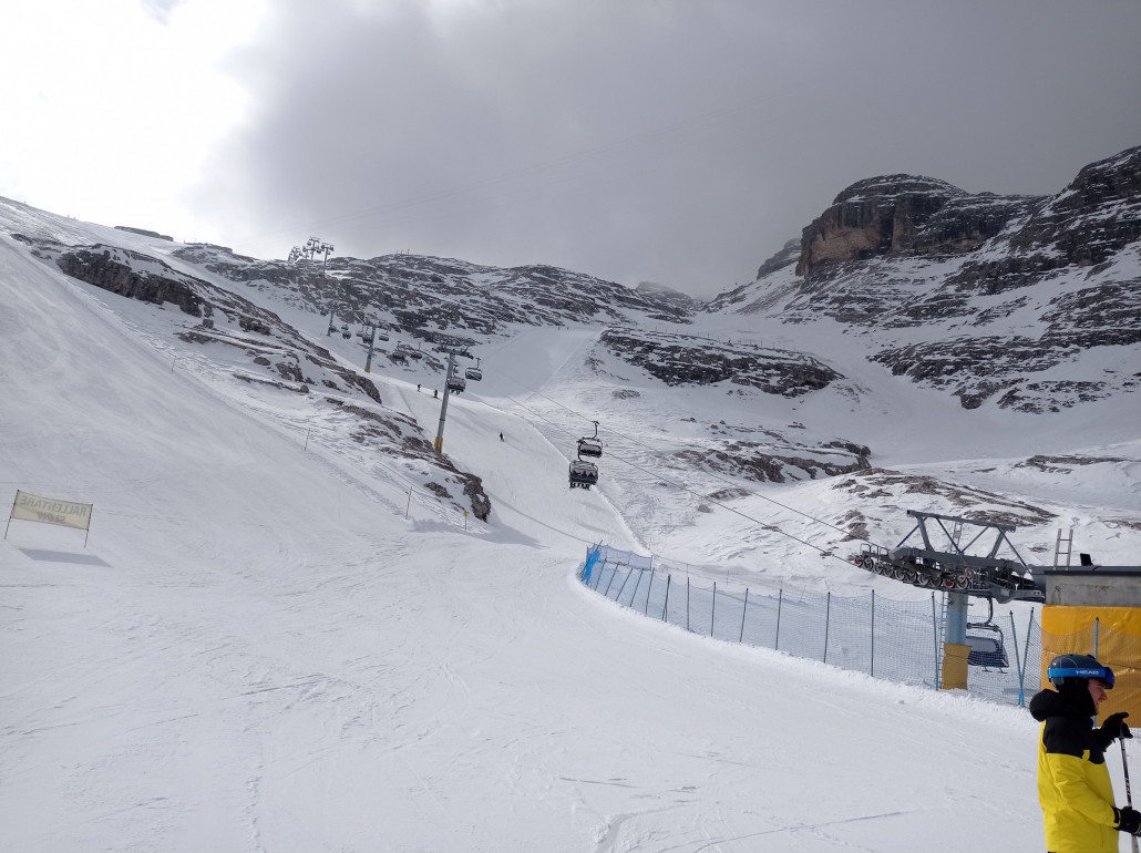 4 KSB Bus Tofana, Bergstation dann im Nebel...