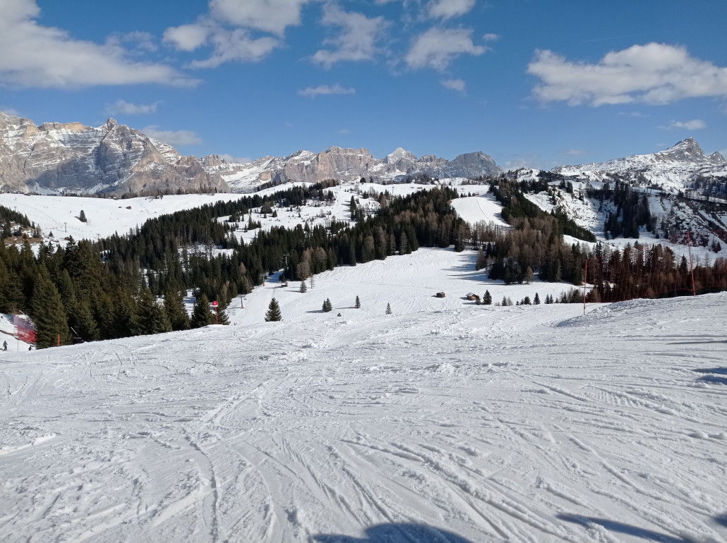 Letzter Panoramablick auf Conturines, Tofana, Lagazuoi, Settsass