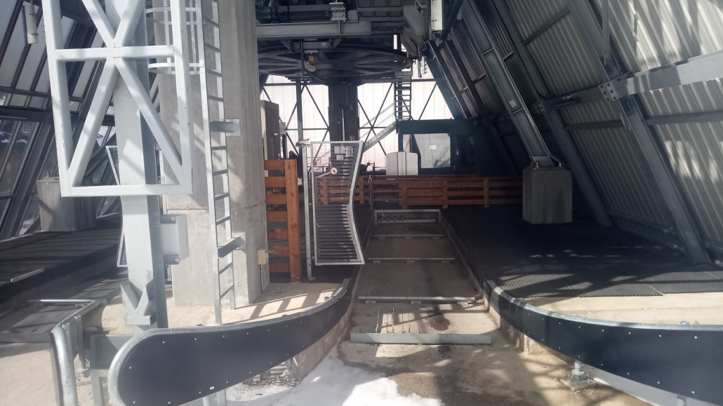 Und schon sind wir auf aus der Station raus