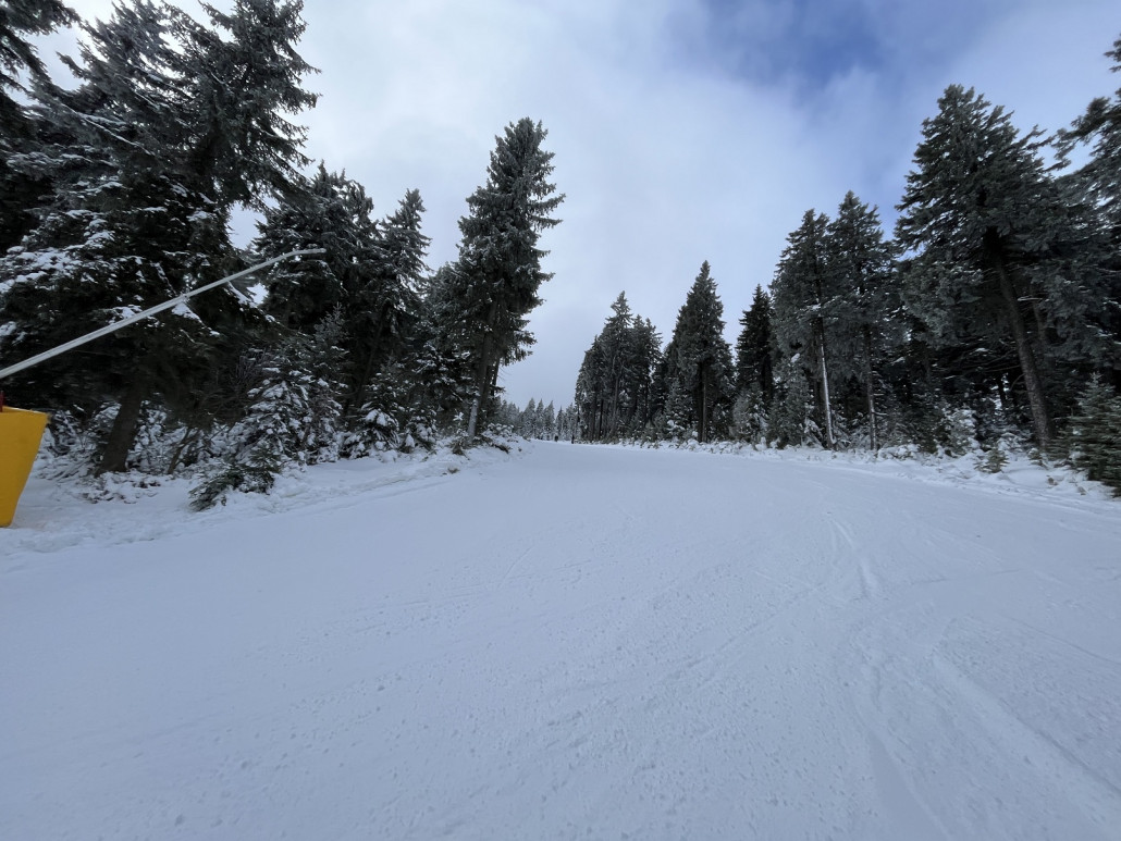 Zielkurve vor der Zufahrt zum Startturm an der Straßenbrücke