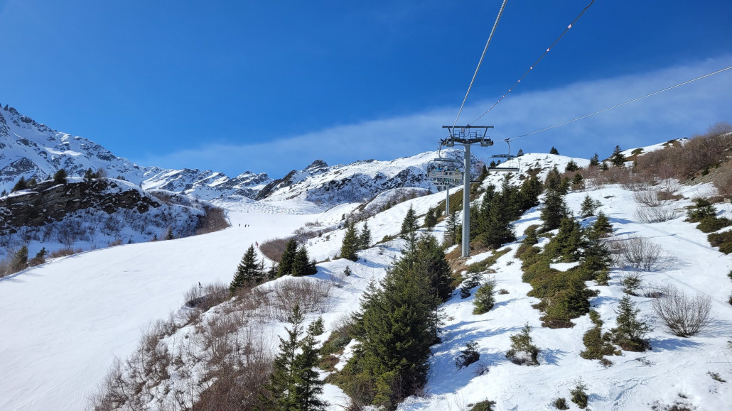 Oursière-Piste und -Sessel