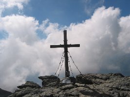 119-Gipfelkreuz Rastkogel.jpg