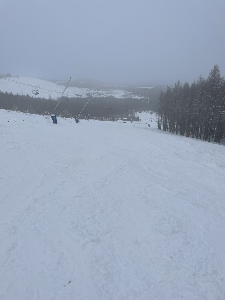 Im mittleren Pistenabschnitt