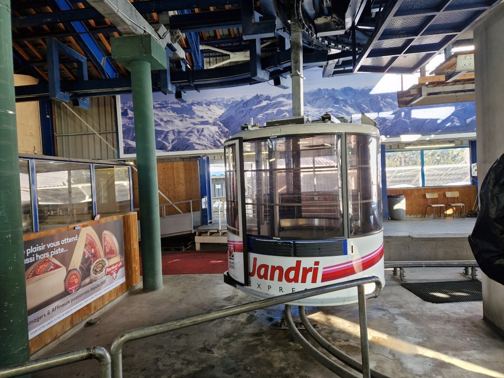 Les2Alpes_2023_by_Markus_Hahn (33).jpg