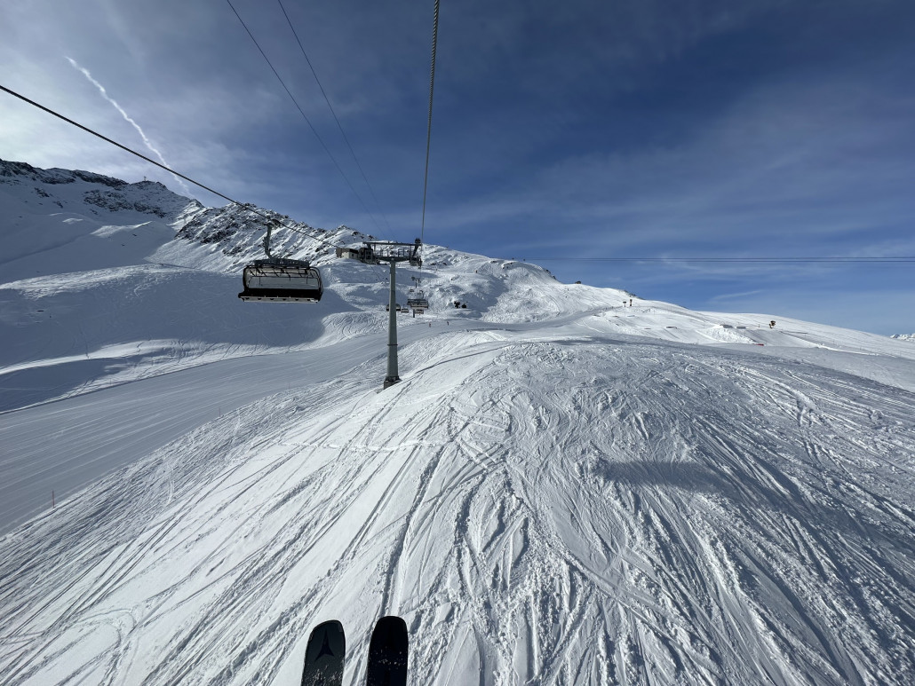 Blick vom Gurschen-Flyer