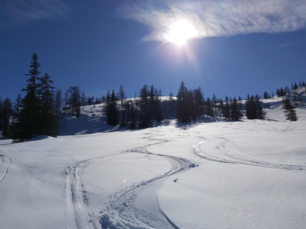 Nach der Stärkung wieder ab ins Gelände und die Sonne strahlte so wie sie sollte.