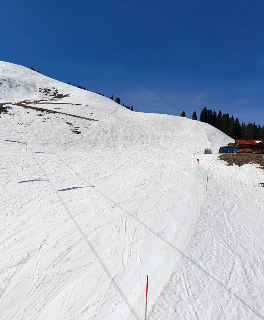 Kummereralm: unten hügelig