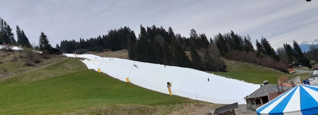 Jochbahn unten: gut eingeschneit, aber weich und aufgeworfen