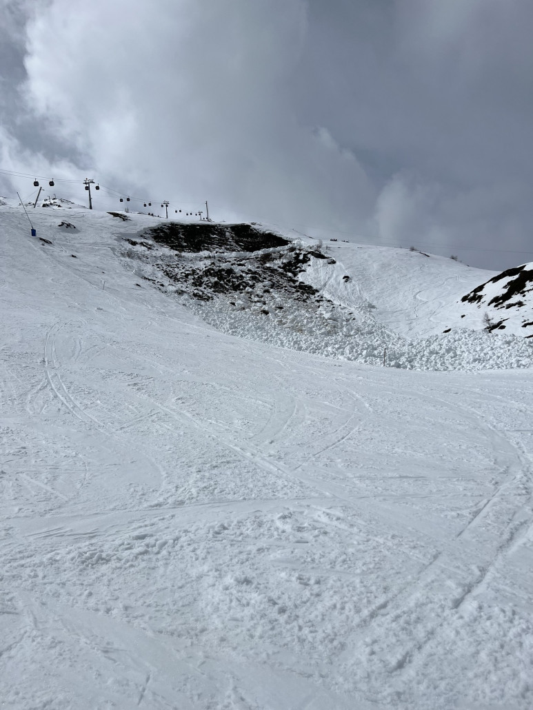 Irgendwann im Laufe des Vormittags muss sich dieses Schneebrett gelöst haben