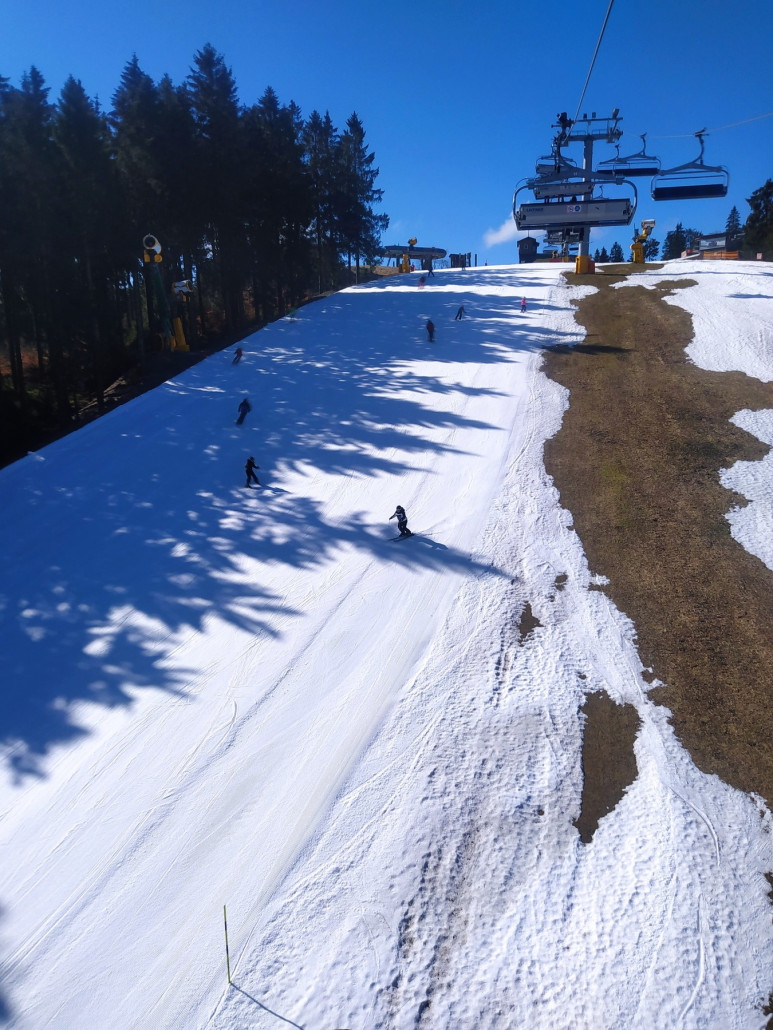 Ordentlich Betrieb auf dem Weltcuphang