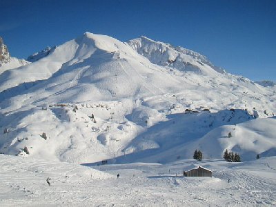 Blick auf den Hexenboden mit 6KSB Trittalp