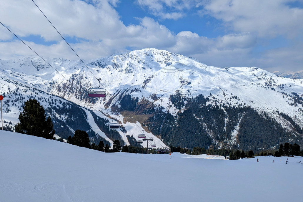 Bei der KSB Holzalm. Auch hier ein Traum. Eher wenig lost hier, viel Platz, gute schnelle Pisten.